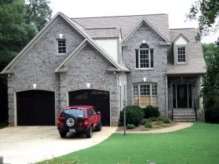 Top-rated residential roofing service same-day service in Chesnee, SC by Les Pence Construction and Roofing