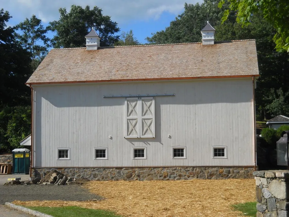 Slide of Leslie Roofing