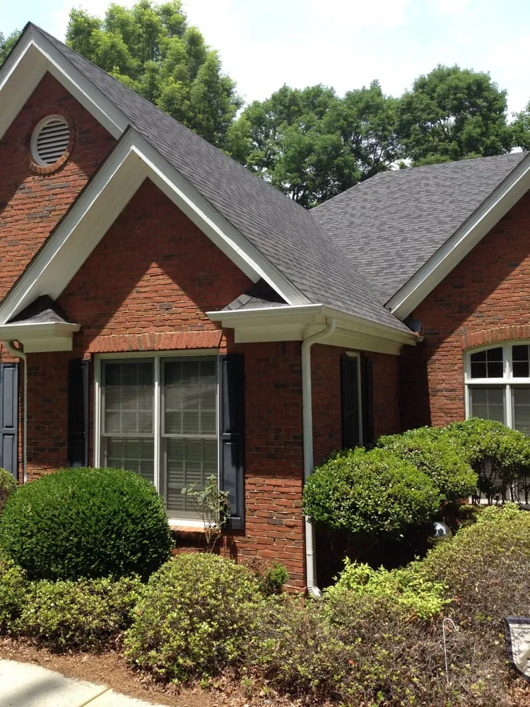 Slide of Leslies Roofing