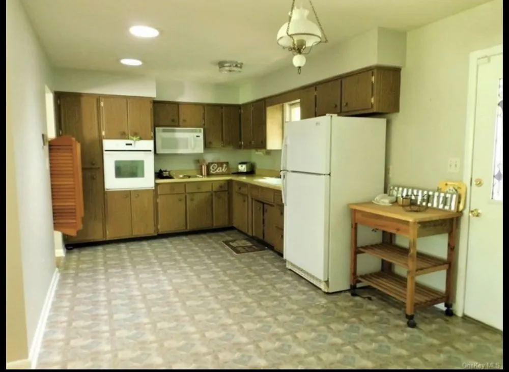 Slide of Level 5 Renovations