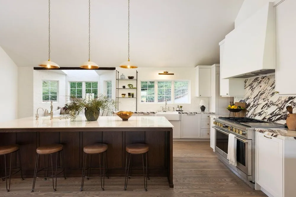 Slide of Level Contractor