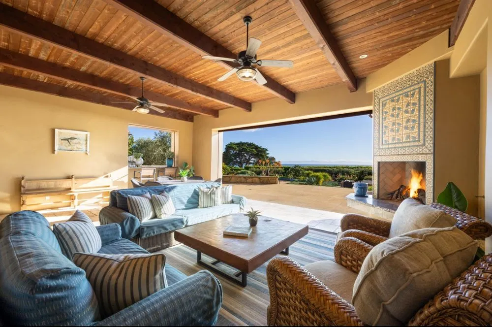 Slide of Level Contractor