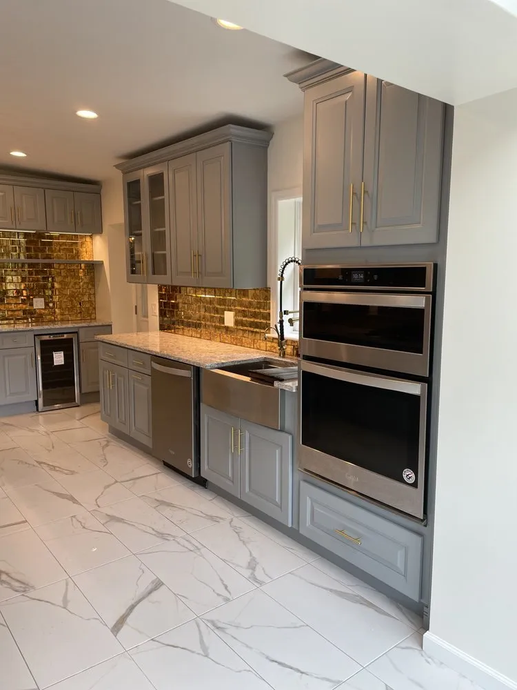 Slide of Level Line General Contracting