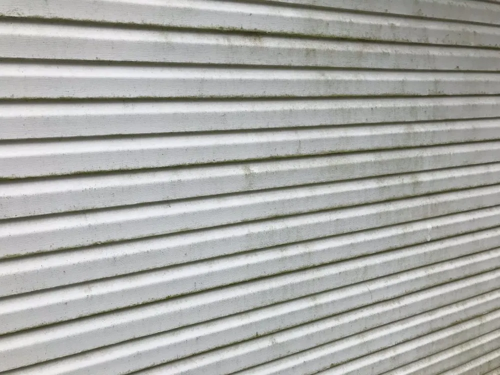 Slide of Levi Gutter Solution