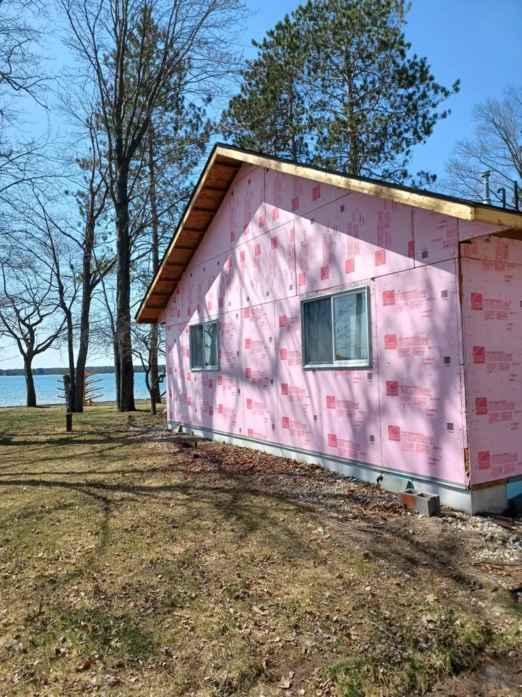 Top-rated shingle roofing service experts serving Lewiston, MI - Lewiston Local Handyman Services
