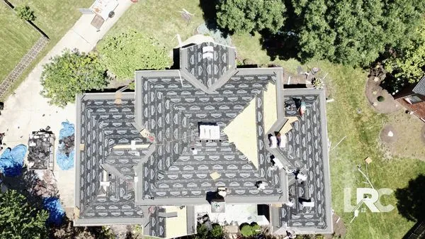 Lexington Roof Company Logo