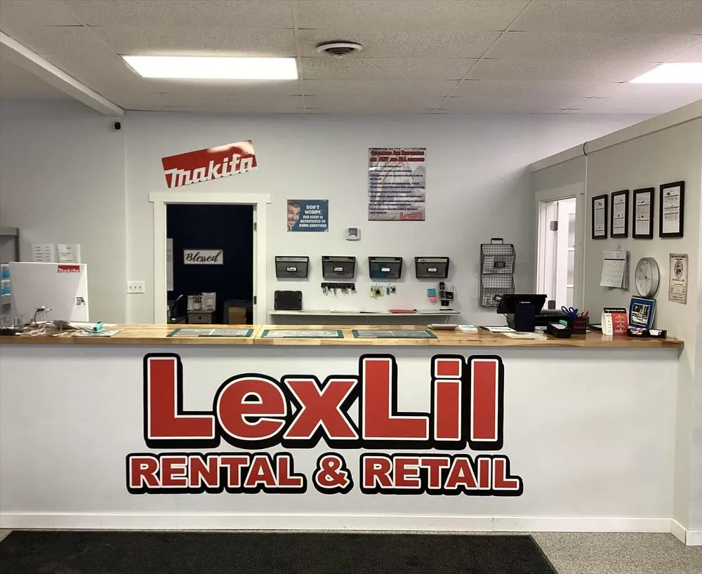 Reliable roof repair experts serving Pierceton, IN - LexLil Rental & Retail