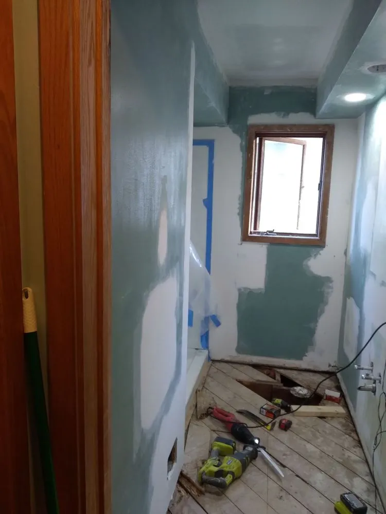 Slide of Leyvas' Construction