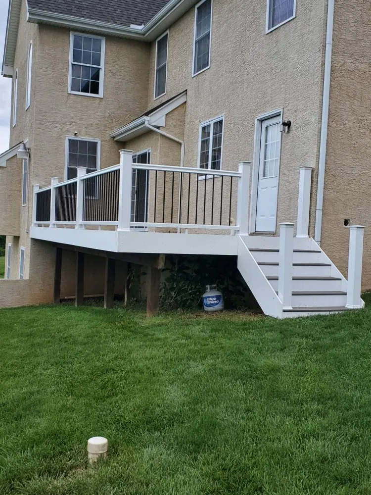 Slide of LF Contracting