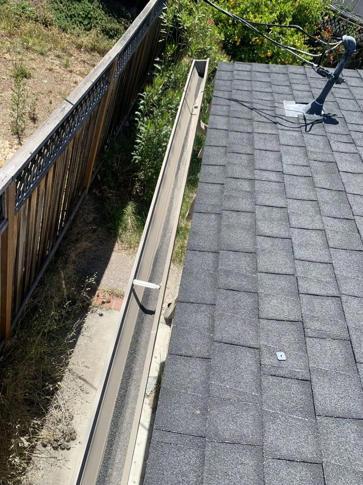 Slide of LFG Roofing