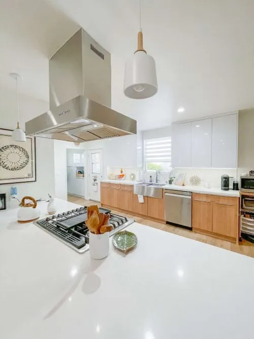 Slide of LG Builders