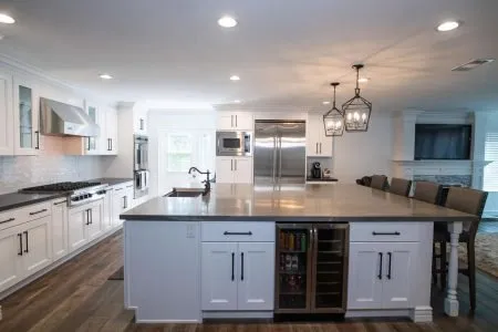 Slide of LG Builders