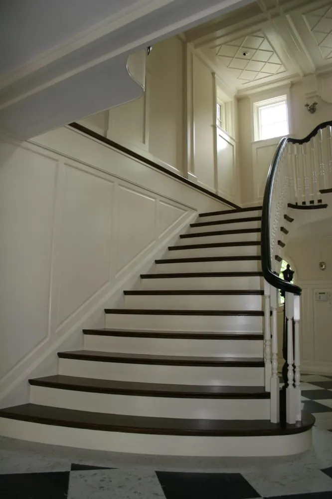 Slide of LG Building and Remodeling