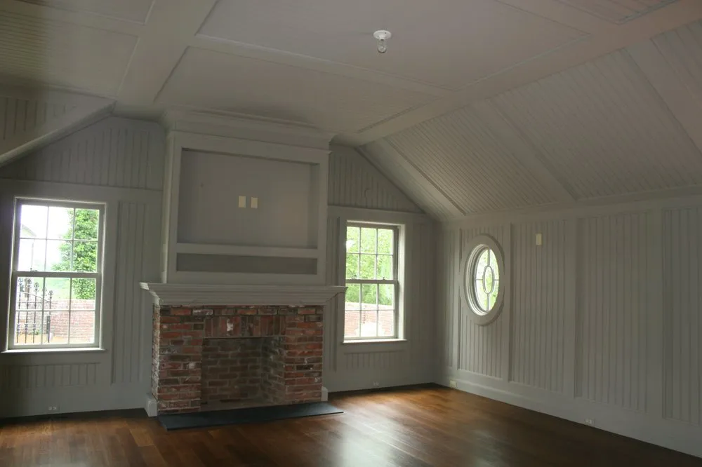 Slide of LG Building and Remodeling