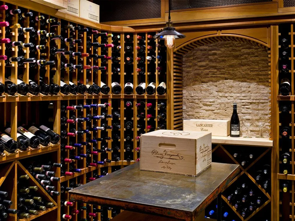 Slide of LG Building and Remodeling