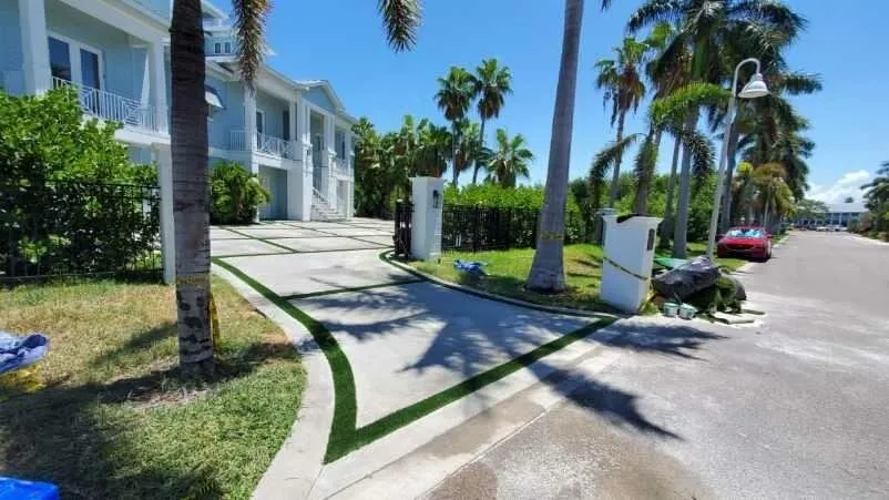 Top-rated roof leak repair in Tampa Bay, FL by LG Contractors
