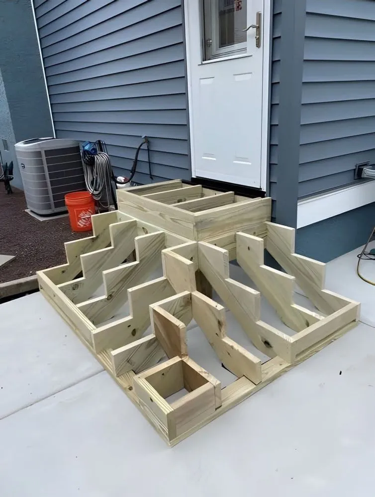 Slide of L&G General Contractors