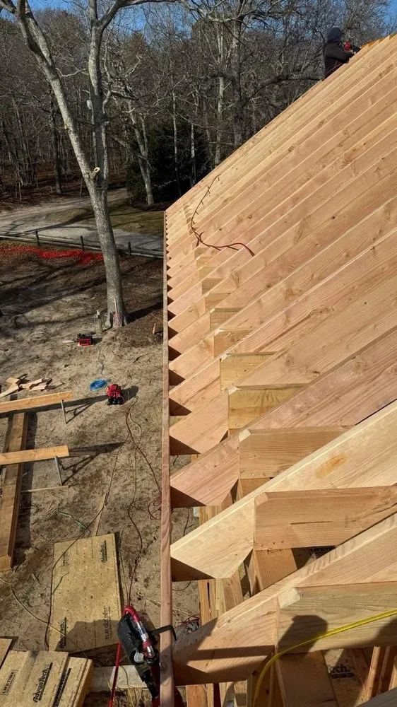 Slide of L&G General Contractors