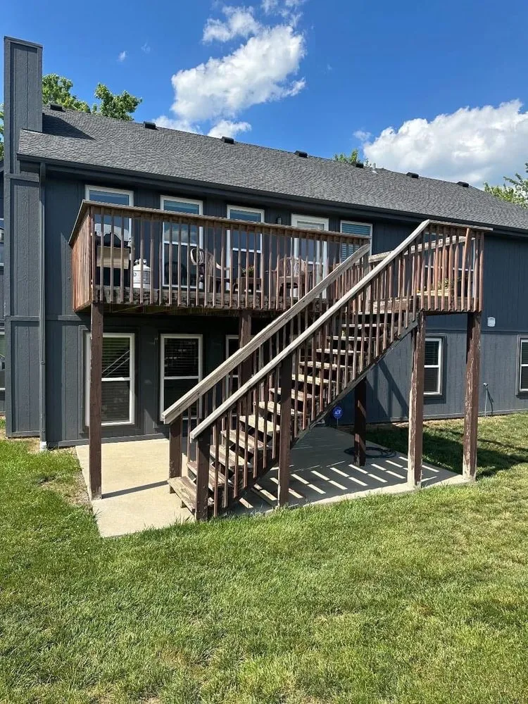 Slide of L&G General Contractors