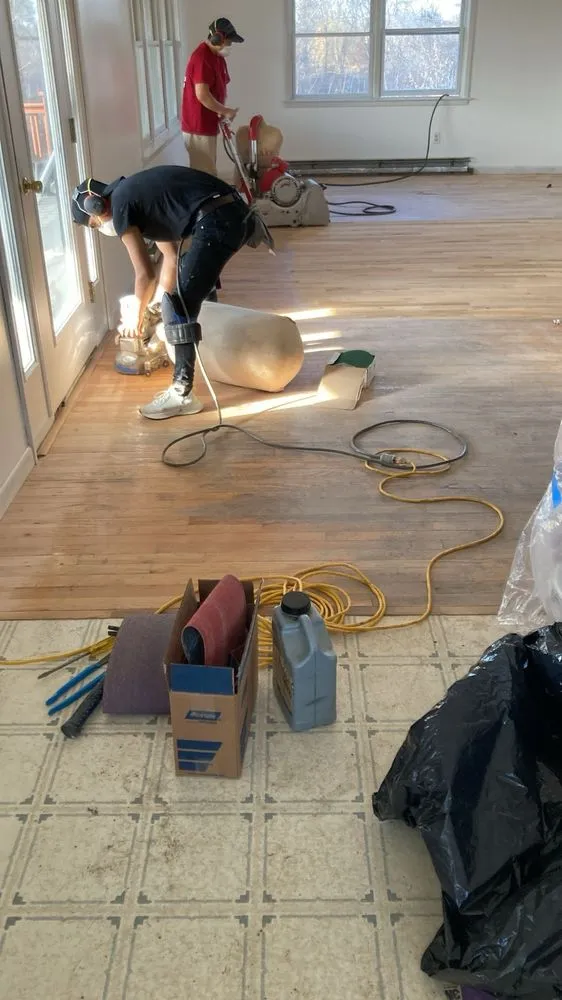 Slide of L&G General Contractors