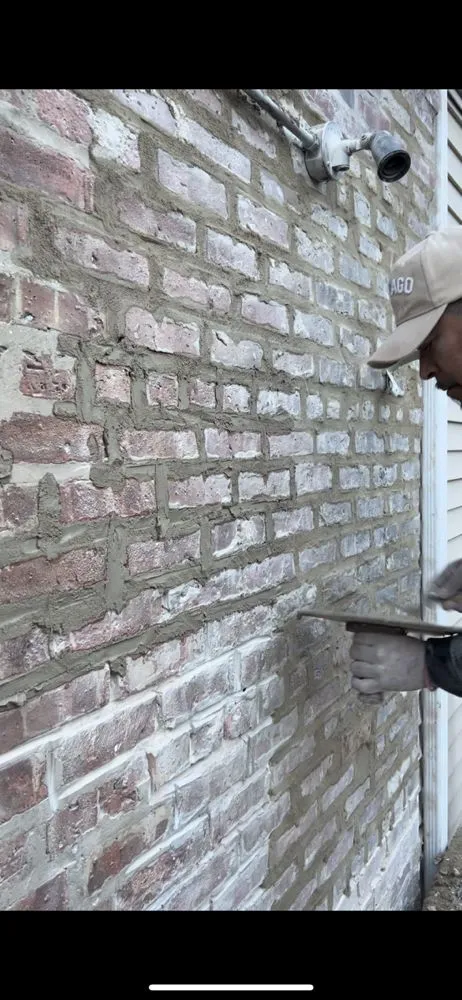 Slide of L&G Roofing & Masonry