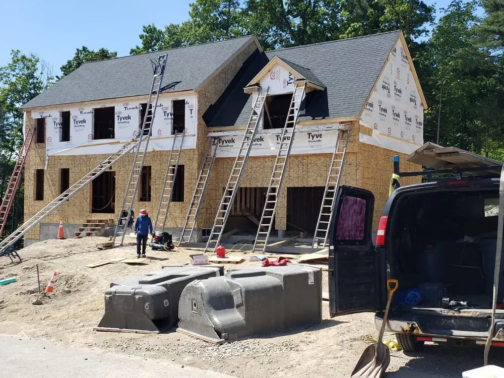 Slide of LG Roofing & Siding Services