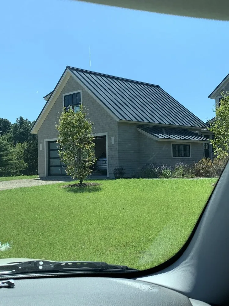 Slide of LG Roofing & Siding Services