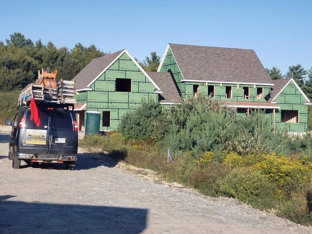 Slide of LG Roofing & Siding Services