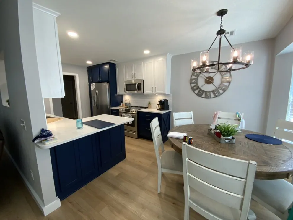 Slide of L&H General Construction