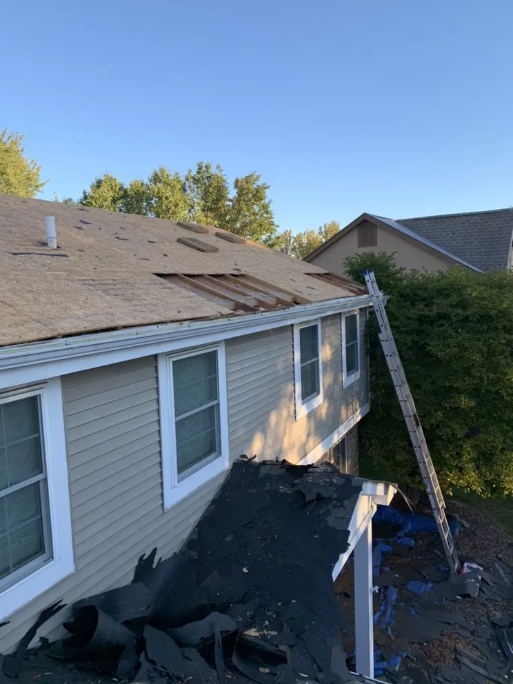 Slide of LHJ Remodeling