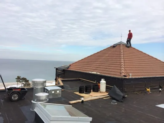LI Roof Repair