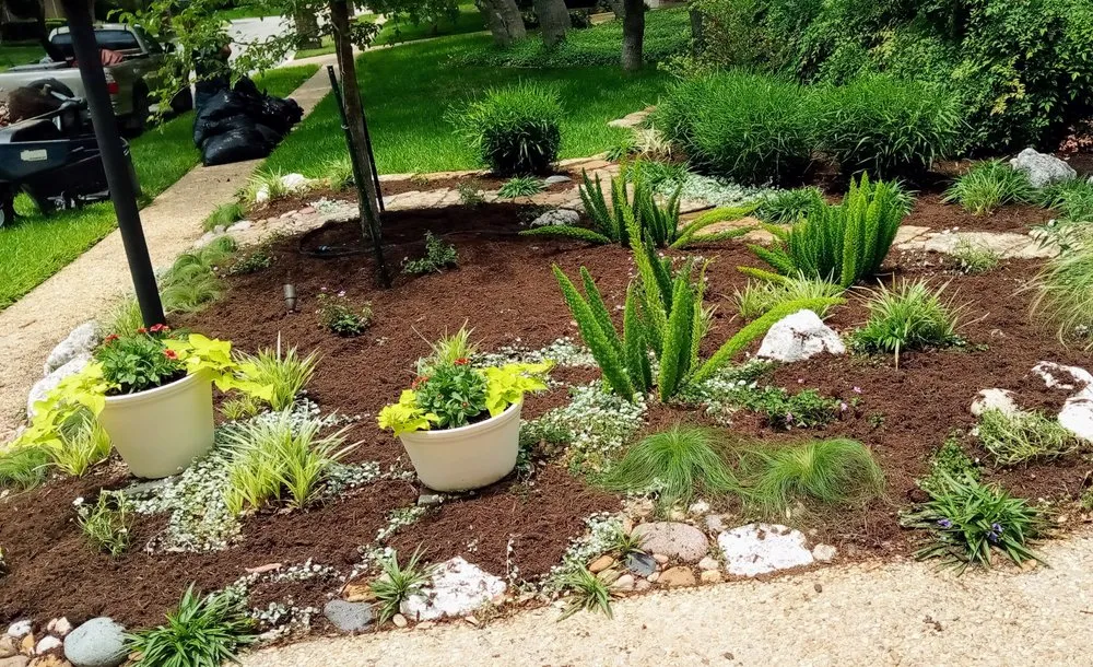 Slide of LiamDeeMarie Construction