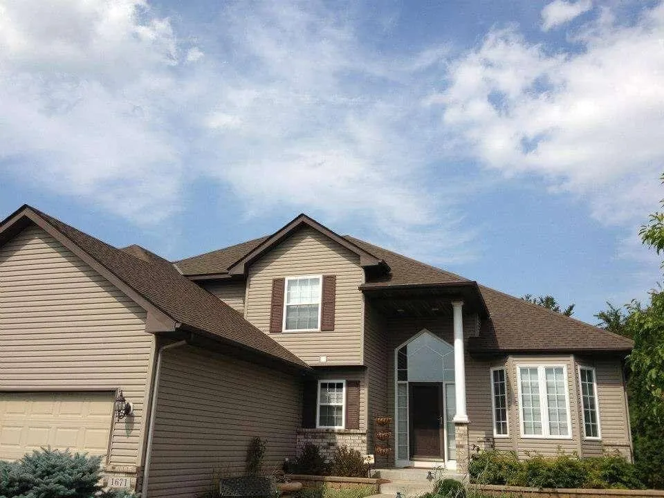 Slide of Liberte Construction