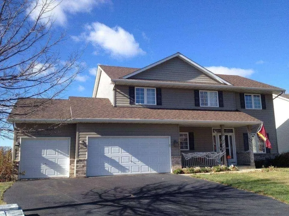 Slide of Liberte Construction