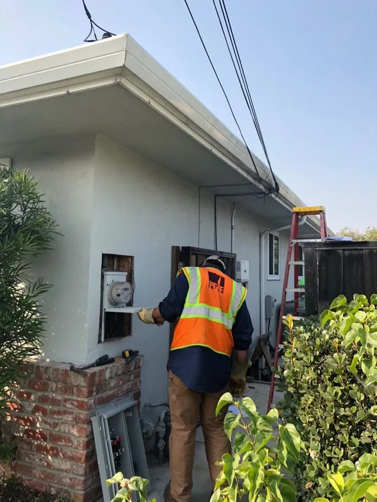 Slide of Liberty Bay Solar