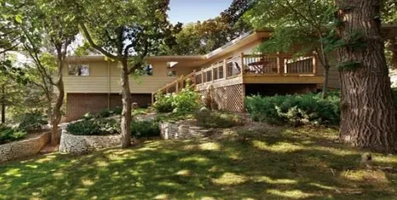 Slide of Liberty Exteriors