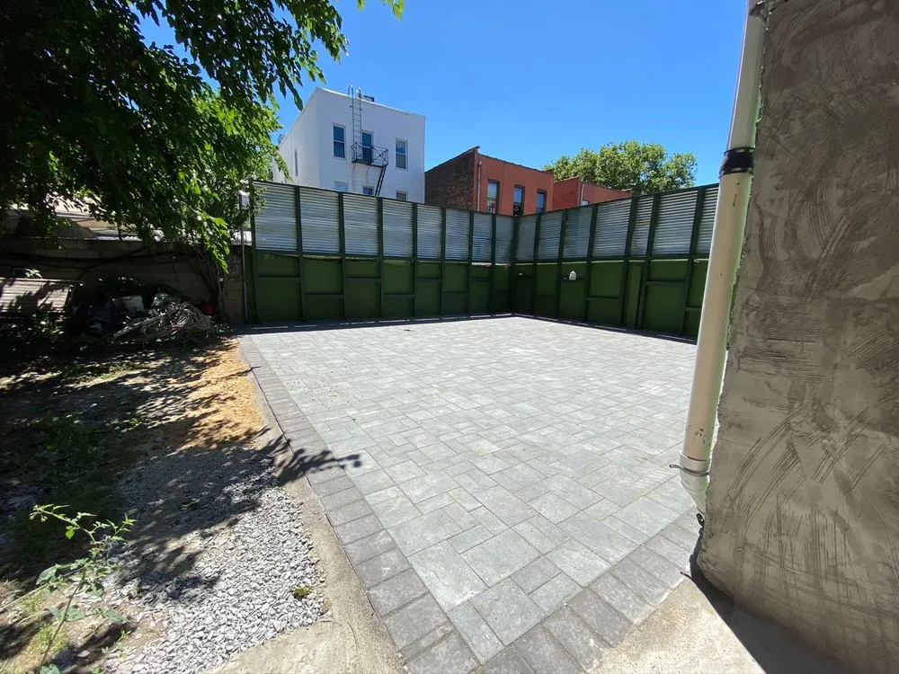 Slide of Liberty General Contracting