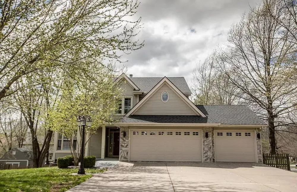 Slide of Liberty Roofing Siding Gutters & Windows