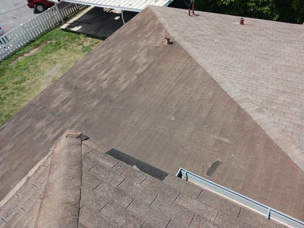 Slide of Licea Roofing