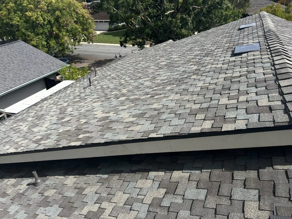 Slide of Lico's Roofing Company Inc