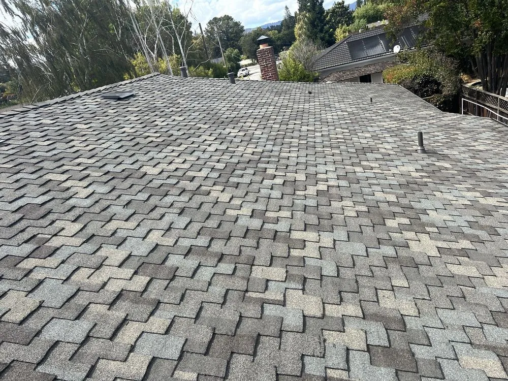 Slide of Lico's Roofing Company Inc