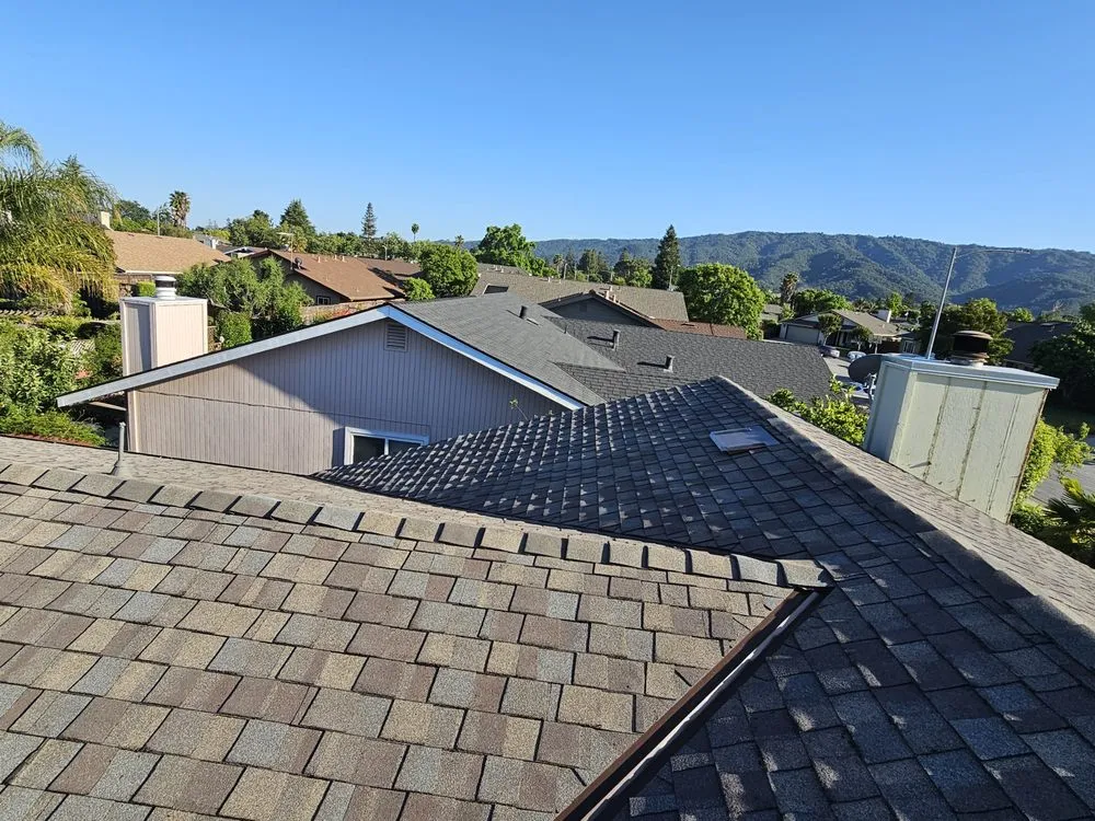 Slide of Lico's Roofing Company Inc