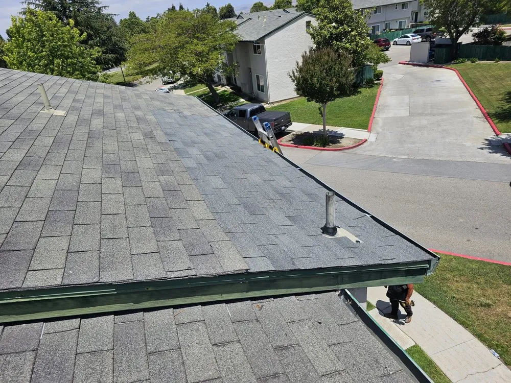 Slide of Lico's Roofing Company Inc