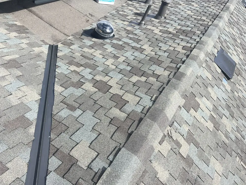 Slide of Lico's Roofing Company Inc