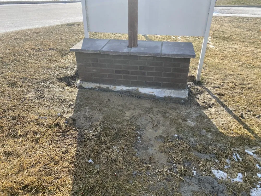 Slide of Lifeline Contracting