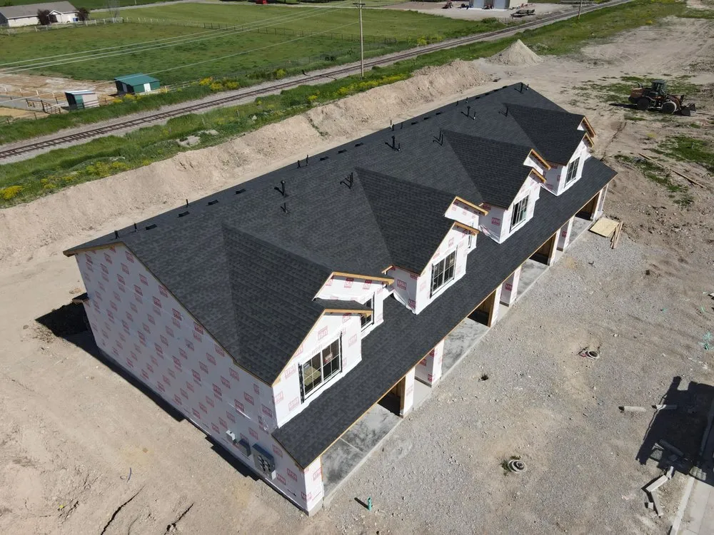 Slide of Lifetime Roofing - Park City