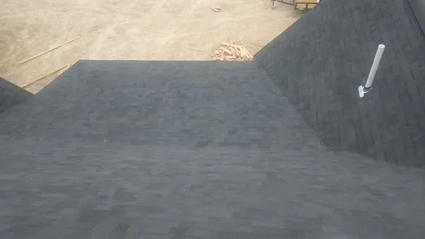 Light Roofing Limited Logo