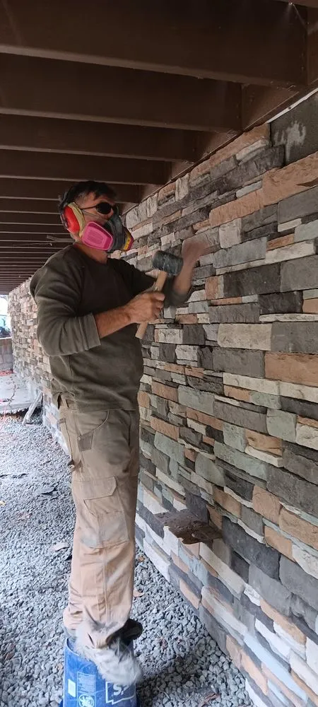 Slide of Lightheart Stoneworks and Remodeling