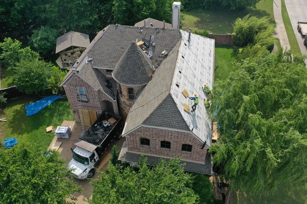 Slide of Lighthouse Contractors