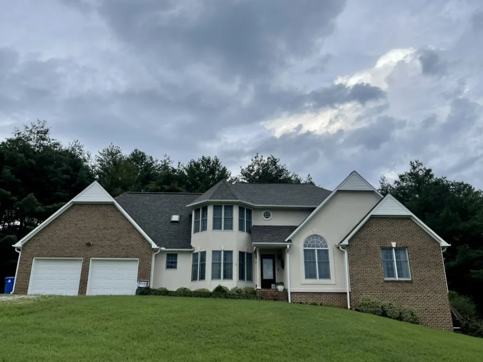 Slide of Lighthouse Roofing